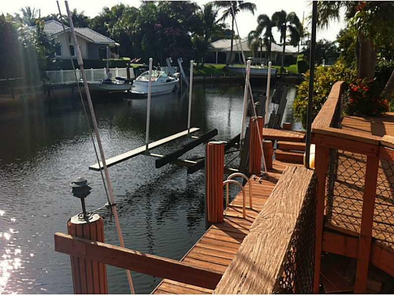 790 Apple Tree Lane Boca Raton, FL 33486 - Photo 6 of 14 Waterfront/Dock/Pier