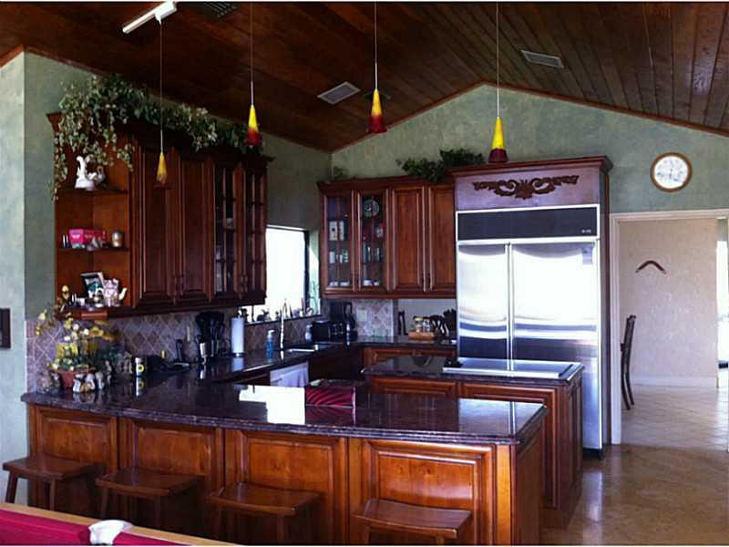 790 Apple Tree Lane Boca Raton, FL 33486 - Photo 9 of 14 Kitchen