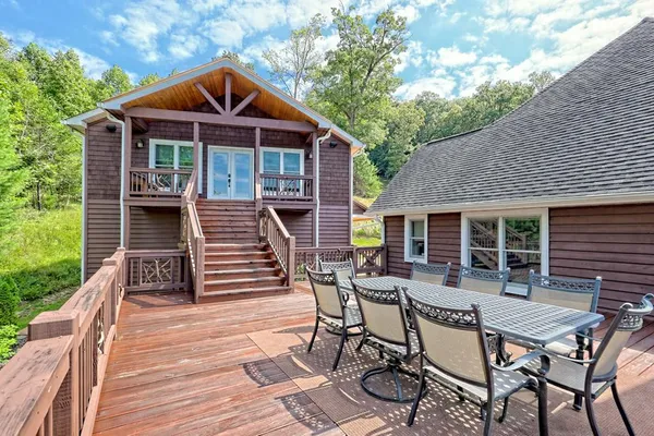$1,325,000 | 340 Autumn Trail, Franklin, NC 28734