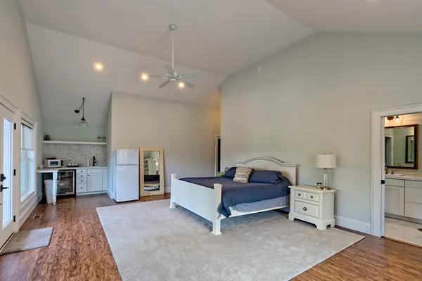 $1,325,000 | 340 Autumn Trail, Franklin, NC 28734