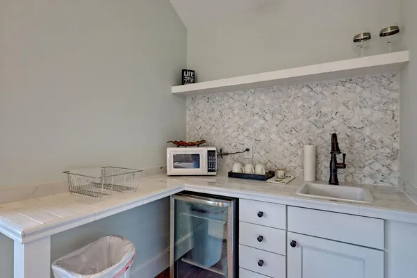 $1,325,000 | 340 Autumn Trail, Franklin, NC 28734