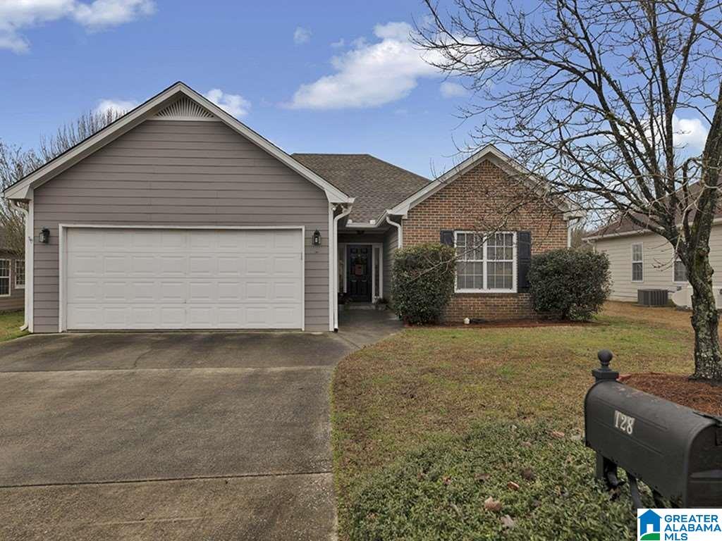 128 Cedar Grove Parkway Alabaster, AL 35114 - Photo 1 of 27