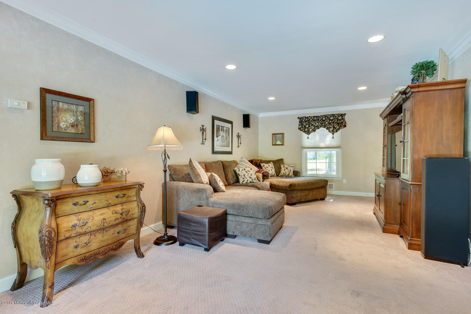 116 Windham Way Freehold, NJ 07728 - Photo 13 of 23 116 Windham Way Freehold NJ-large-033-14