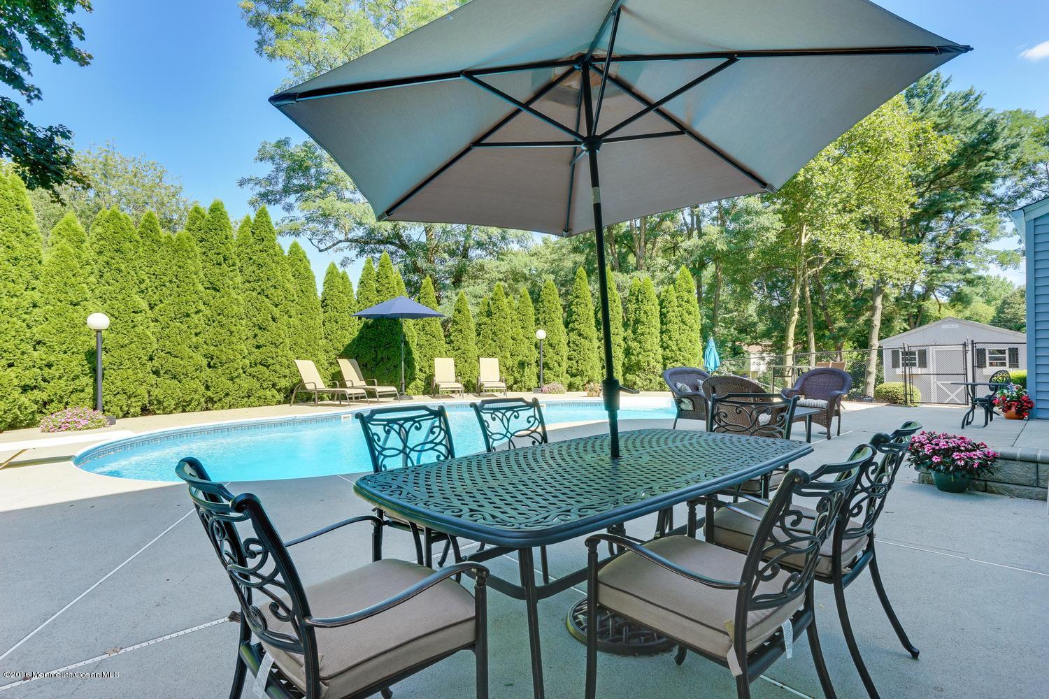 116 Windham Way Freehold, NJ 07728 - Photo 22 of 23 116 Windham Way Freehold NJ-large-050-45