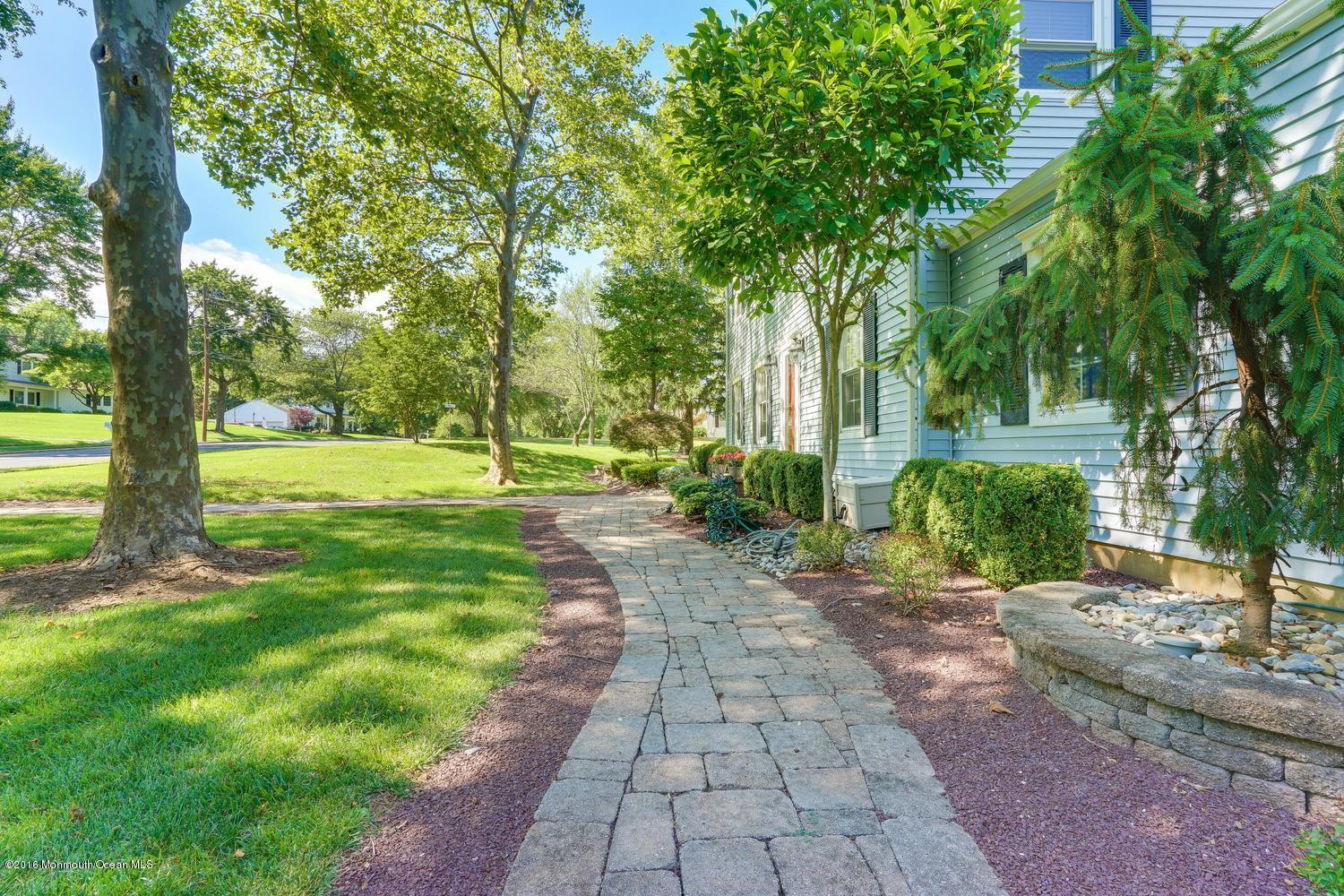 116 Windham Way Freehold, NJ 07728 - Photo 3 of 23 116 Windham Way Freehold NJ-large-010-2-