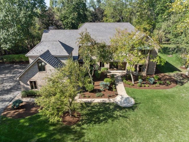$1,190,000 | 5825 Blue Heron Drive, Long Grove, IL 60047