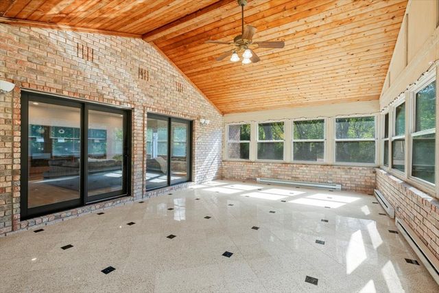 $1,190,000 | 5825 Blue Heron Drive, Long Grove, IL 60047