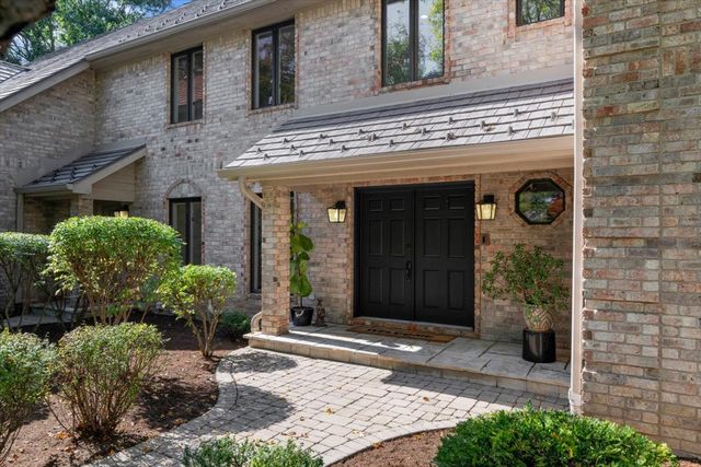 $1,190,000 | 5825 Blue Heron Drive, Long Grove, IL 60047