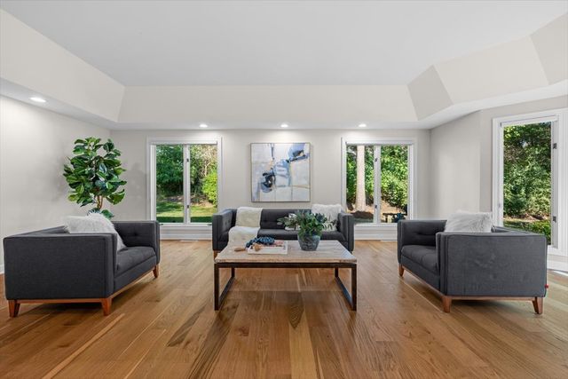 $1,190,000 | 5825 Blue Heron Drive, Long Grove, IL 60047