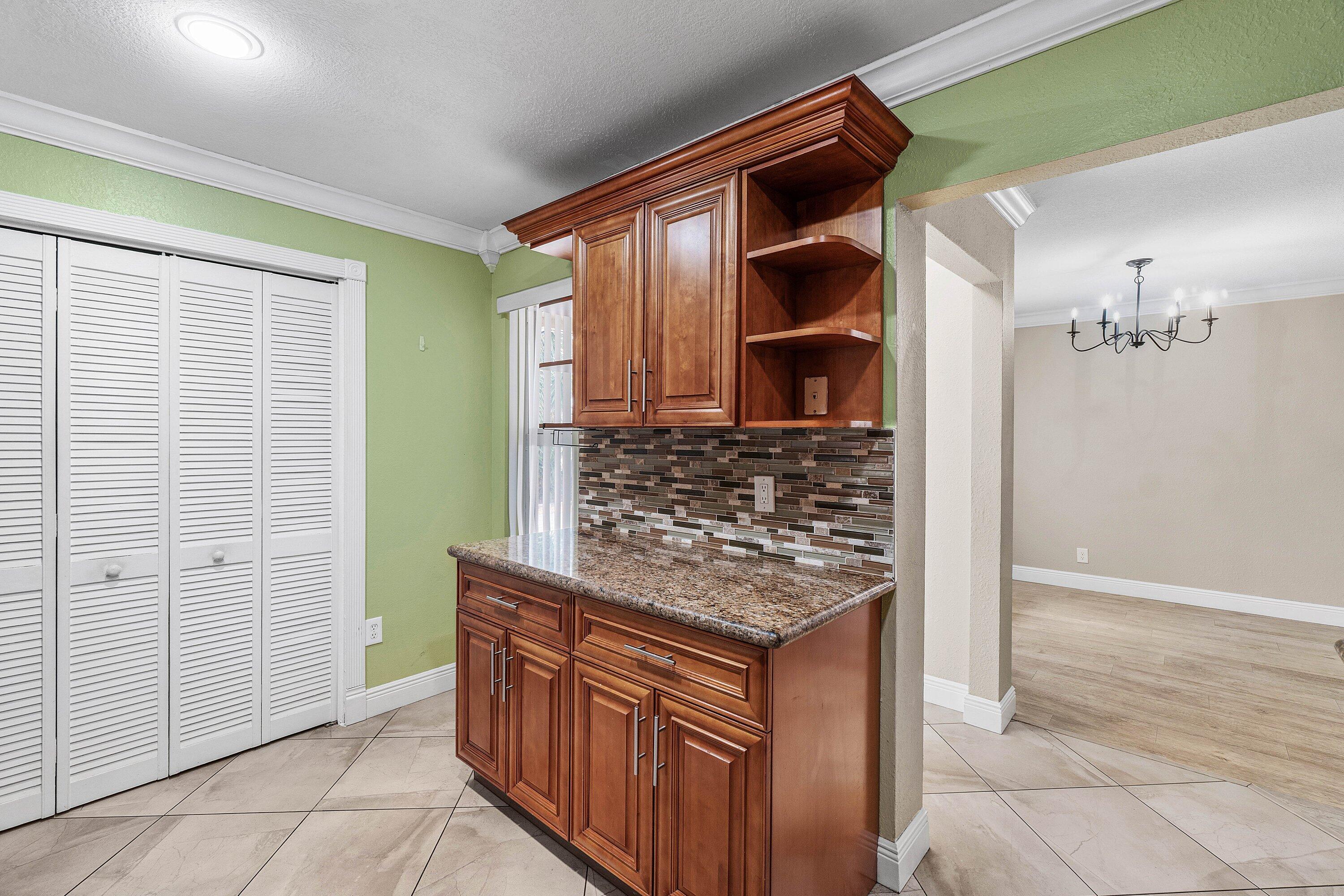 9396 Gettysburg Road Boca Raton, FL 33434 - Photo 17 of 51 018-9396GettysburgRoad-BocaRaton-FL-3343