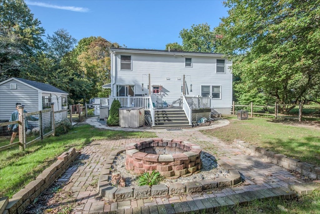 2 Shade Tree Lane Acushnet, MA 02743 - Photo 38 of 38
