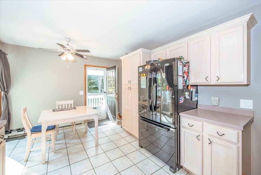 2 Shade Tree Lane Acushnet, MA 02743 - Photo 7 of 38