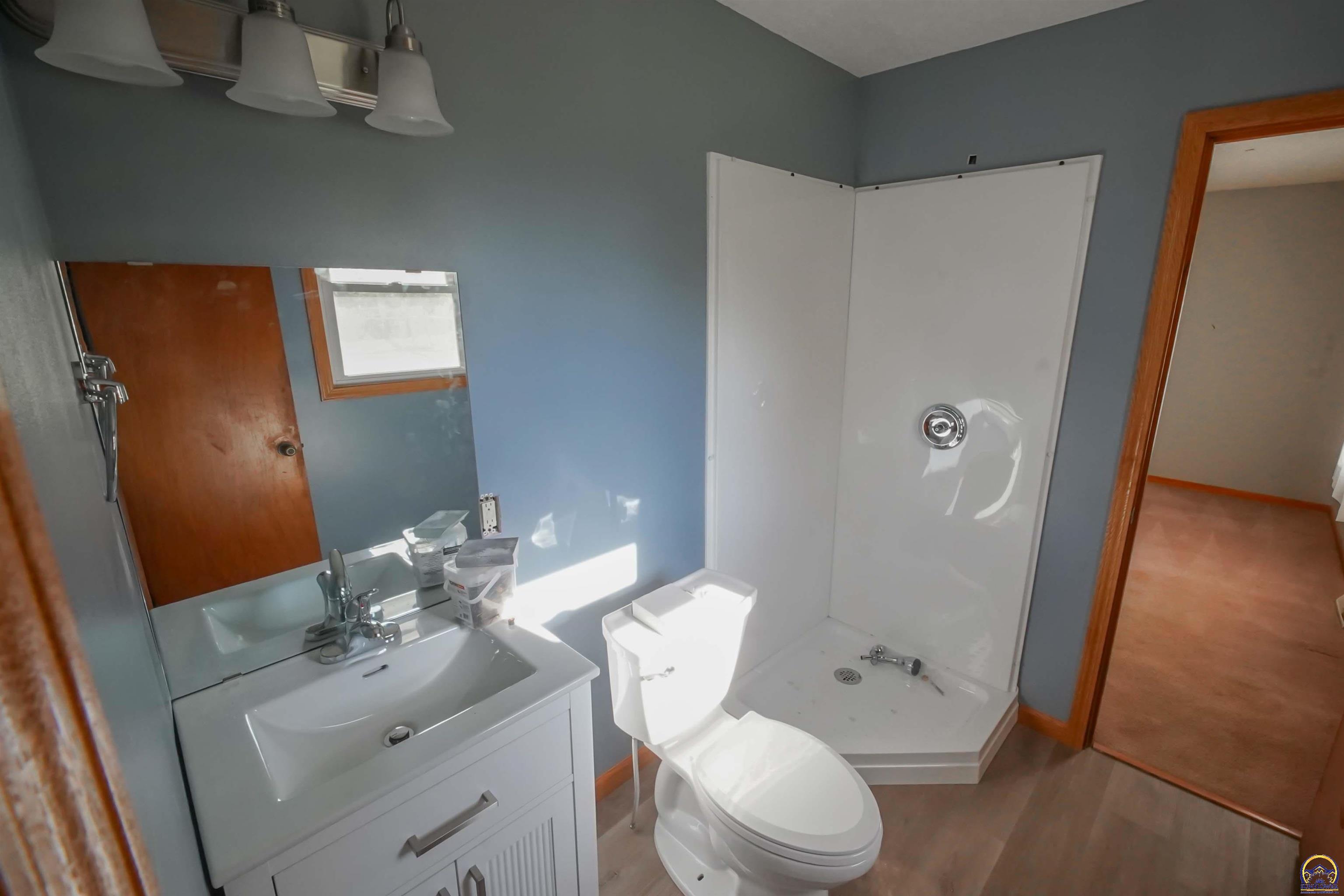 3525 Southeast Croco Road Topeka, KS 66605 - Photo 17 of 26