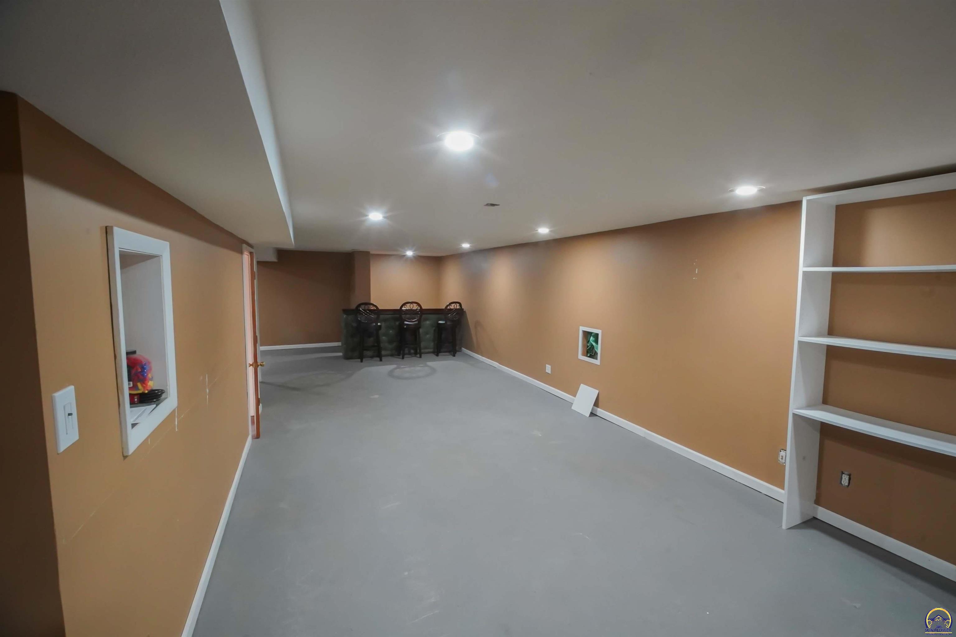 3525 Southeast Croco Road Topeka, KS 66605 - Photo 24 of 26