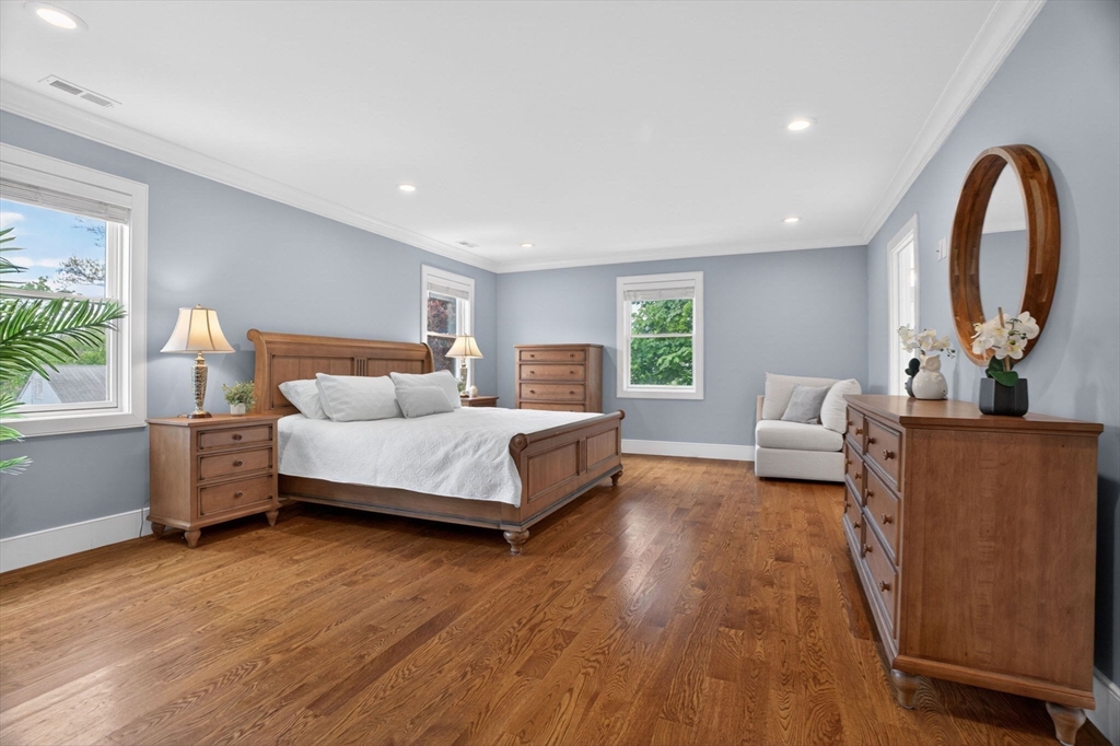11 Haynes Road Newton, MA 02459 - Photo 14 of 40 Gallery Image 14