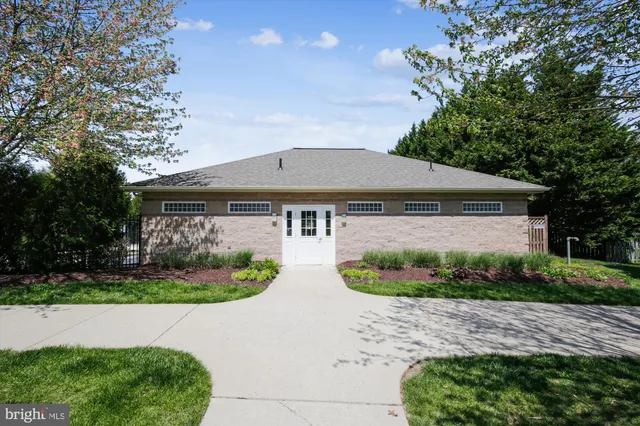 $2,750 | 152 Fieldstone Court, Frederick, MD 21702