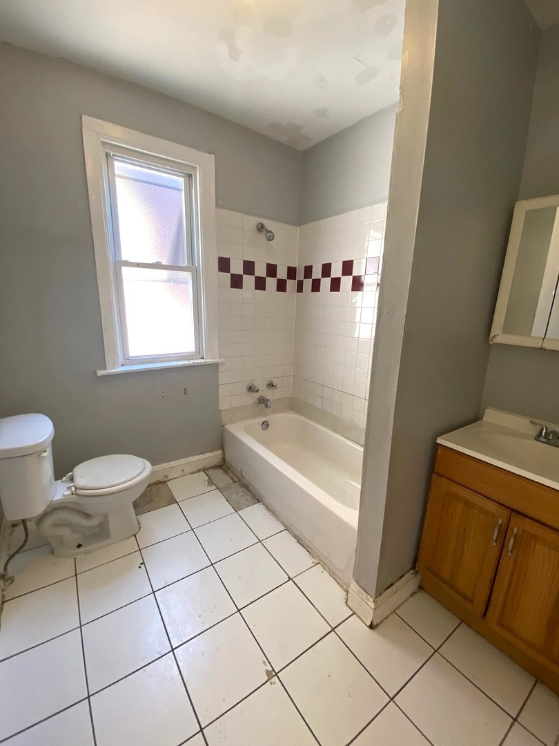 8317 South Aberdeen Street Chicago, IL 60620 - Photo 13 of 18