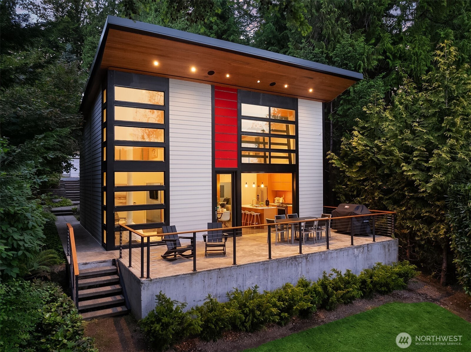 113 Northwest Lake Roesiger Road Snohomish, WA 98290 - Photo 2 of 29 Gallery Image 2