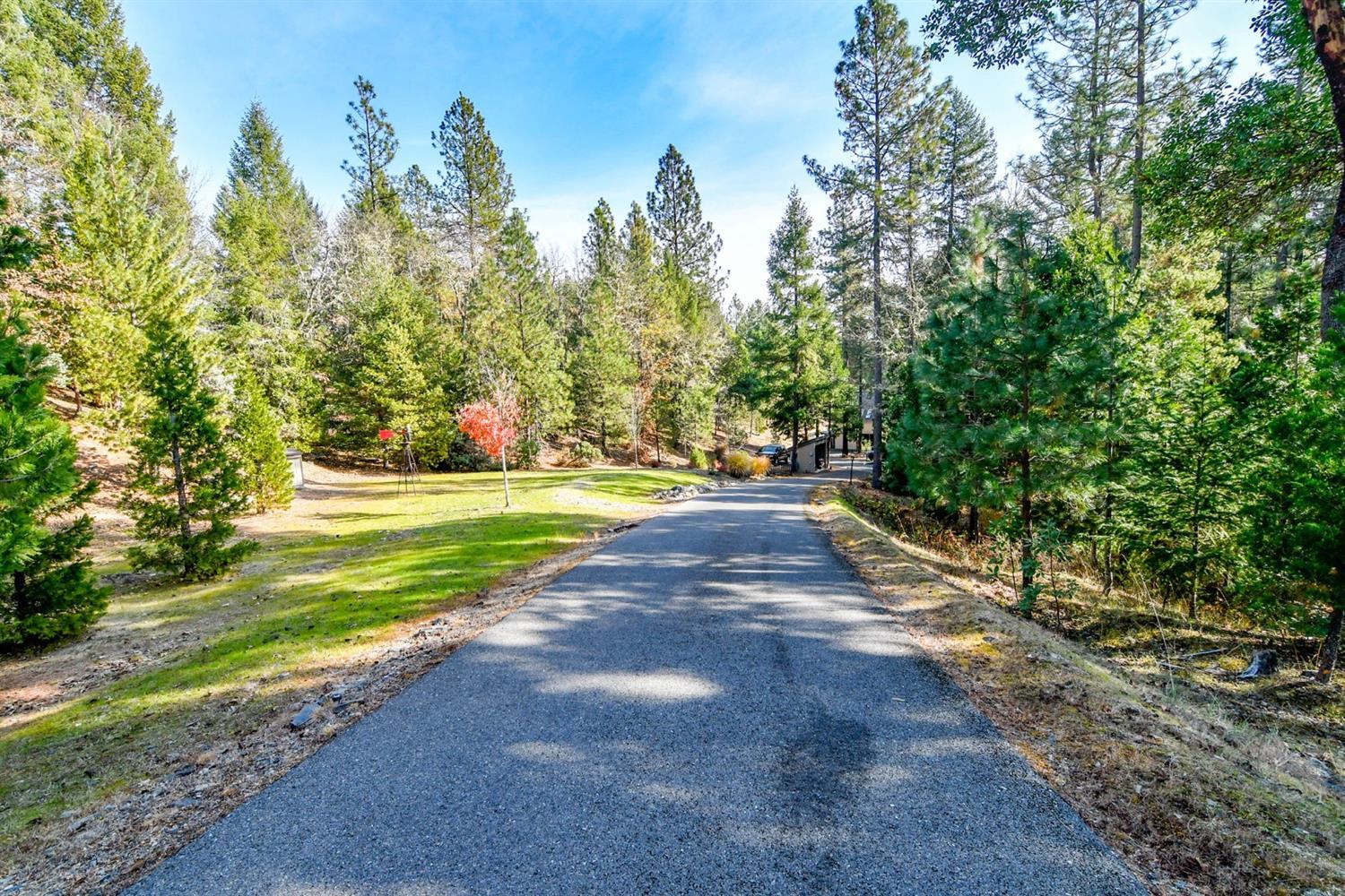 1107 North Pinnon Road Grants Pass, OR 97526 - Photo 8 of 25 Additional Photo