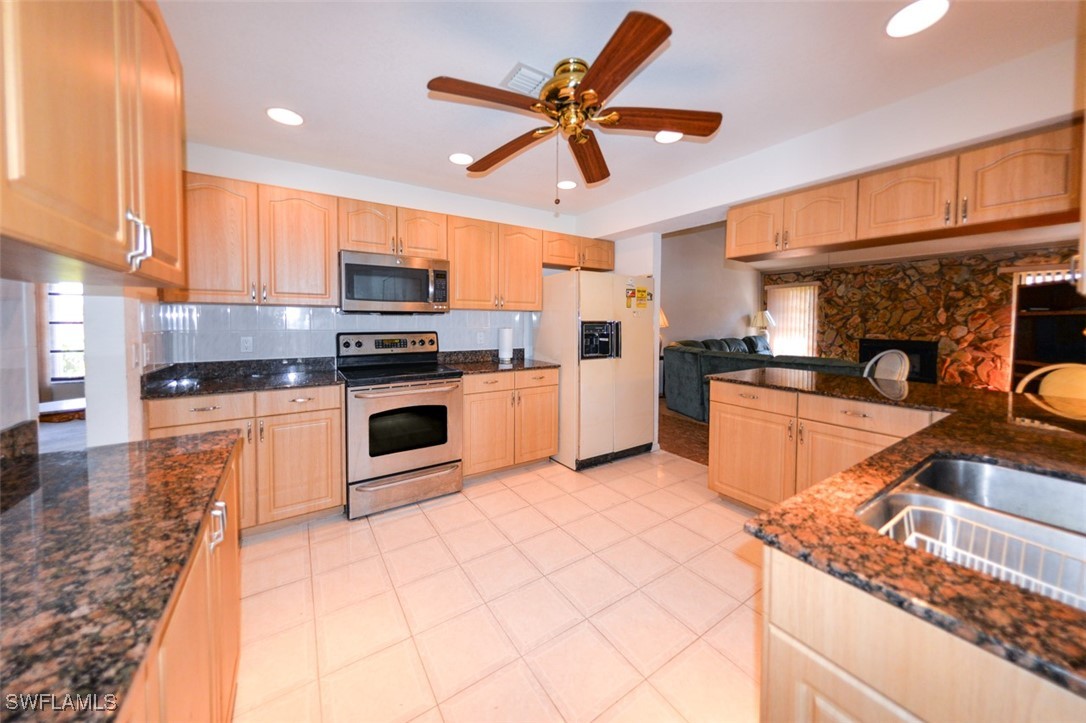 2067 Peterborough Road Punta Gorda, FL 33983 - Photo 17 of 50