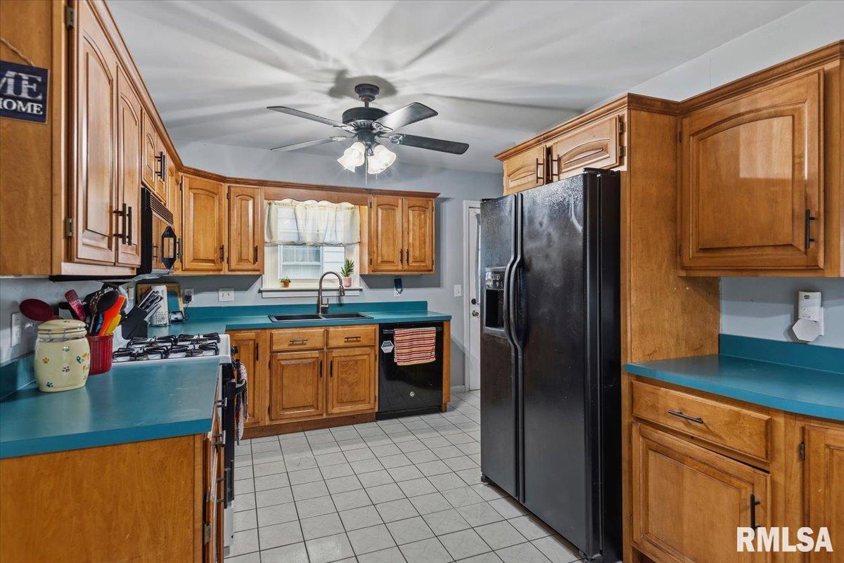 2428 South State Street Springfield, IL 62704 - Photo 7 of 26