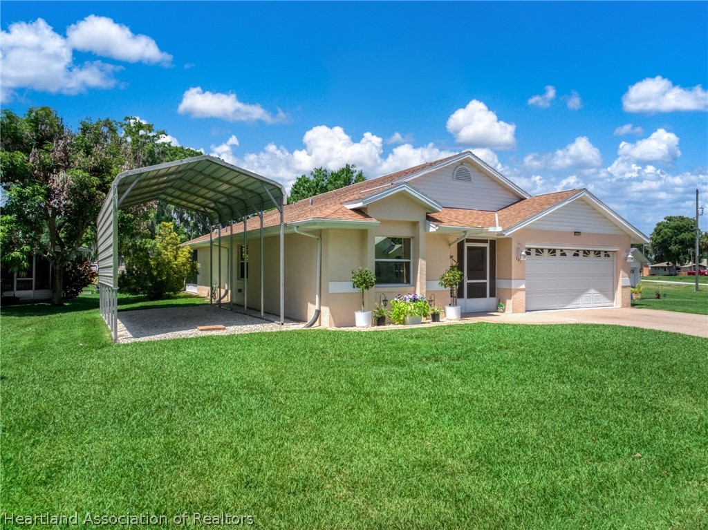 841 Racoon Lane Lorida, FL 33857 - Photo 4 of 46