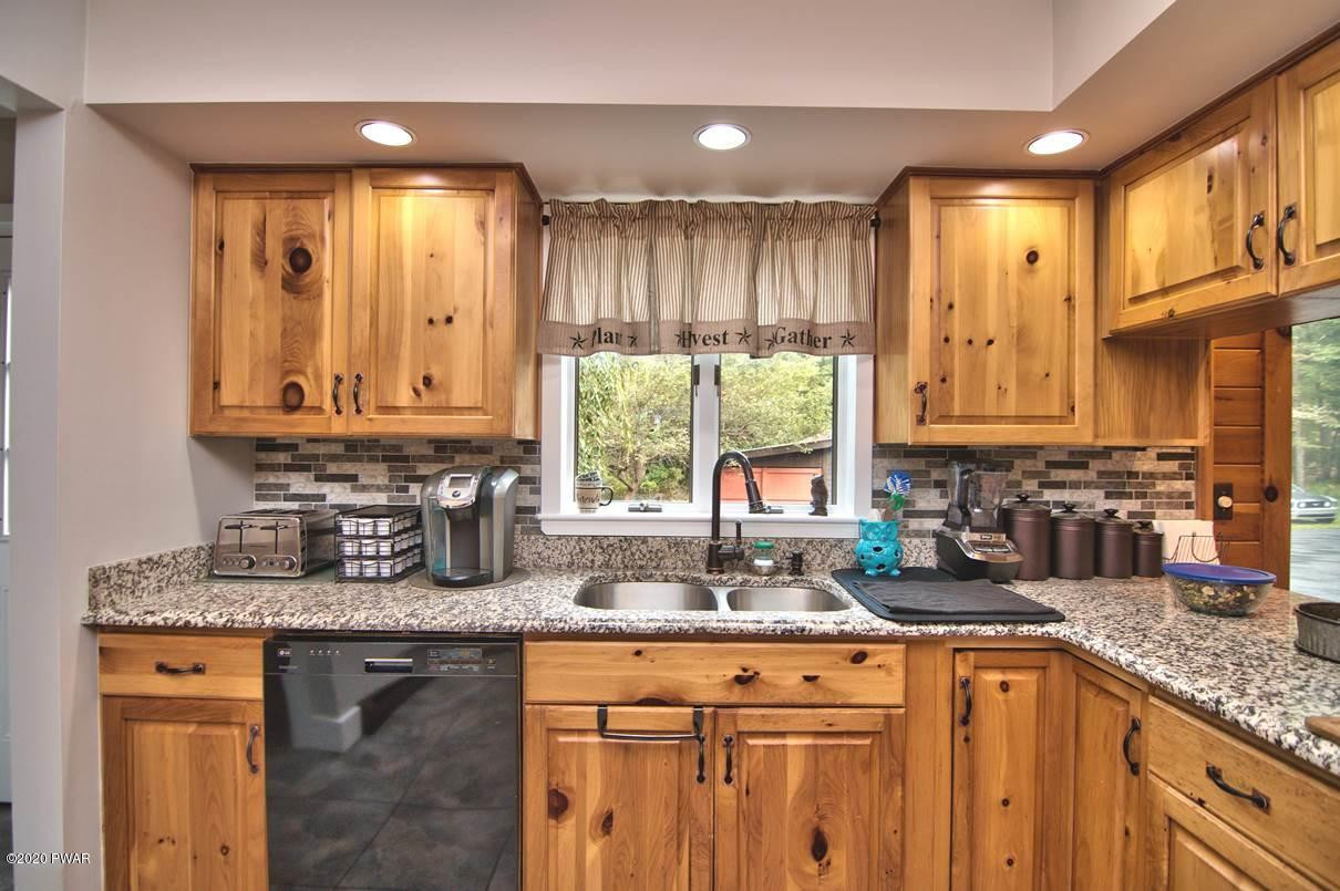 200 Neil Thompson Road Lackawaxen, PA 18435 - Photo 23 of 110 Photo 022
