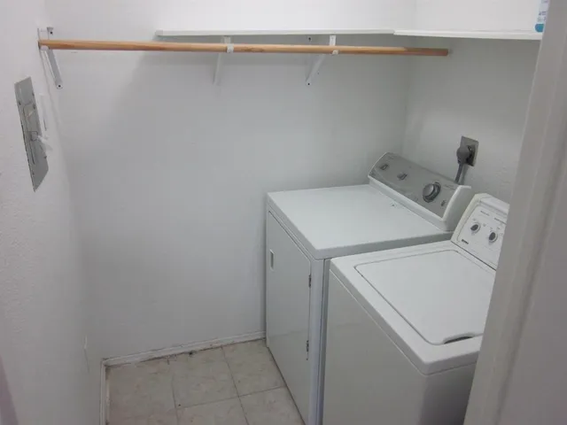 $108,000 | 9797 Leawood Boulevard, Unit 1411, Houston, TX 77099