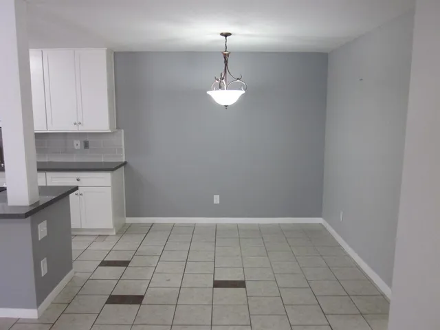 $108,000 | 9797 Leawood Boulevard, Unit 1411, Houston, TX 77099