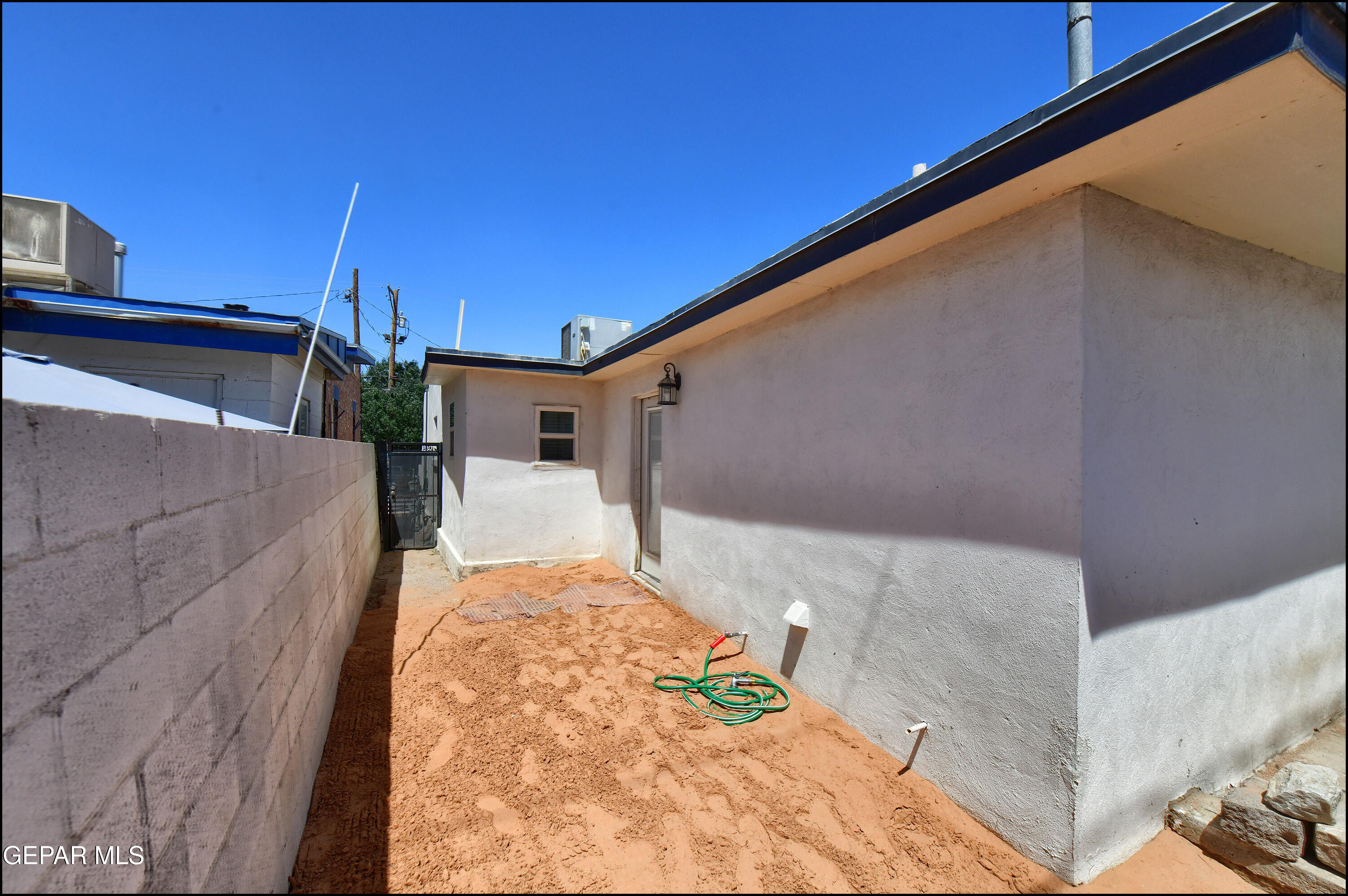 504 Canal Road El Paso, TX 79901 - Photo 33 of 52 32