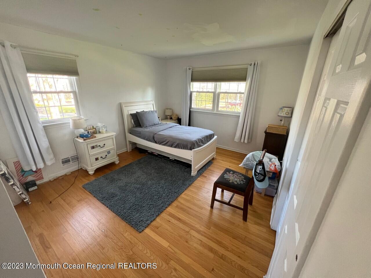 5 Rosedale Terrace Holmdel, NJ 07733 - Photo 20 of 55 1st flr bed 2