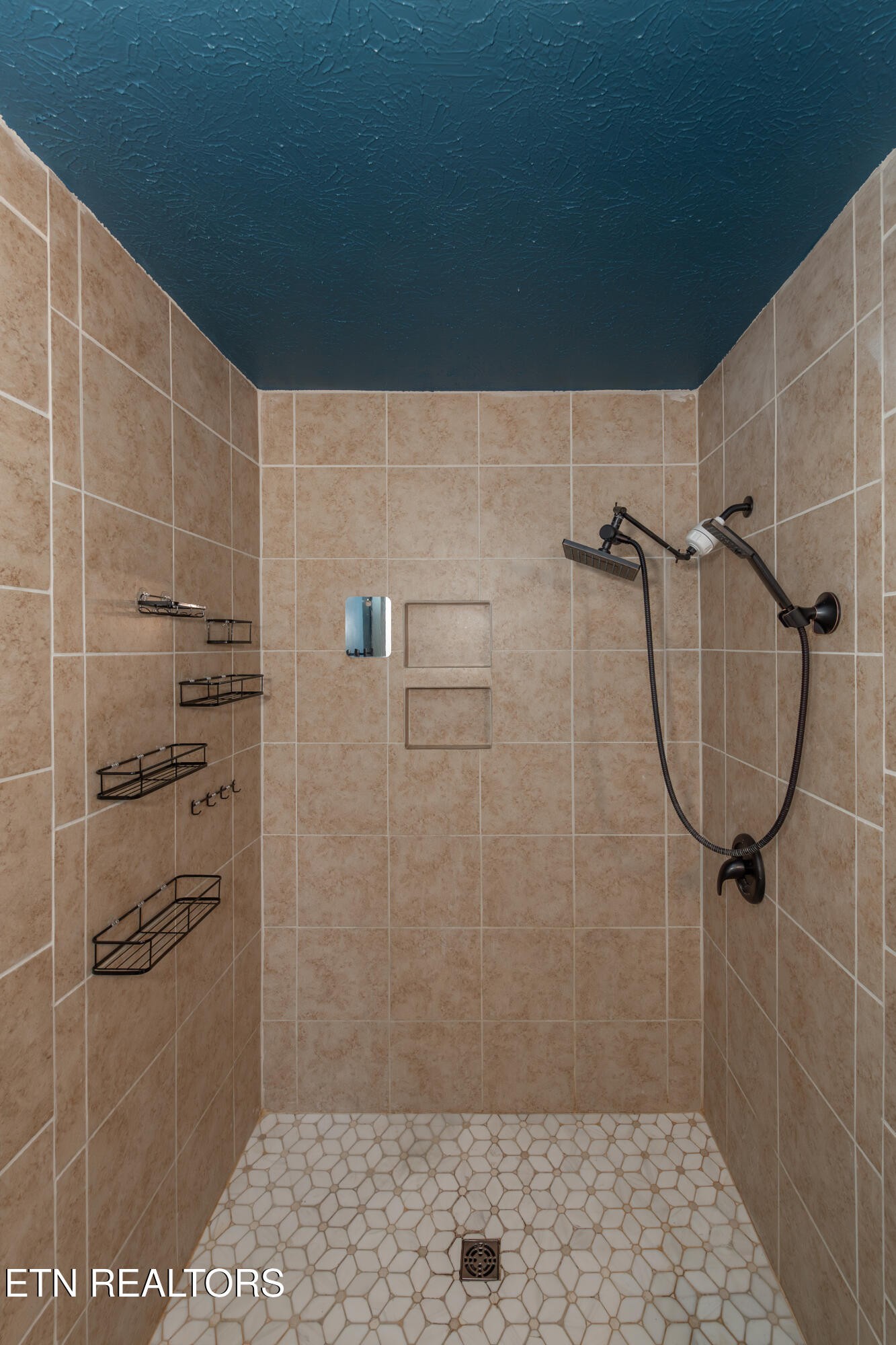 759 Laurel Road Clinton, TN 37716 - Photo 20 of 28