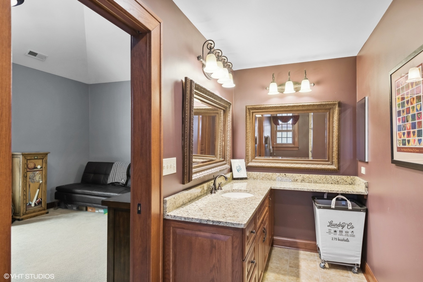 381 Argyle Avenue Elmhurst, IL 60126 - Photo 32 of 63 a kitchen with a stove and a refrigerator