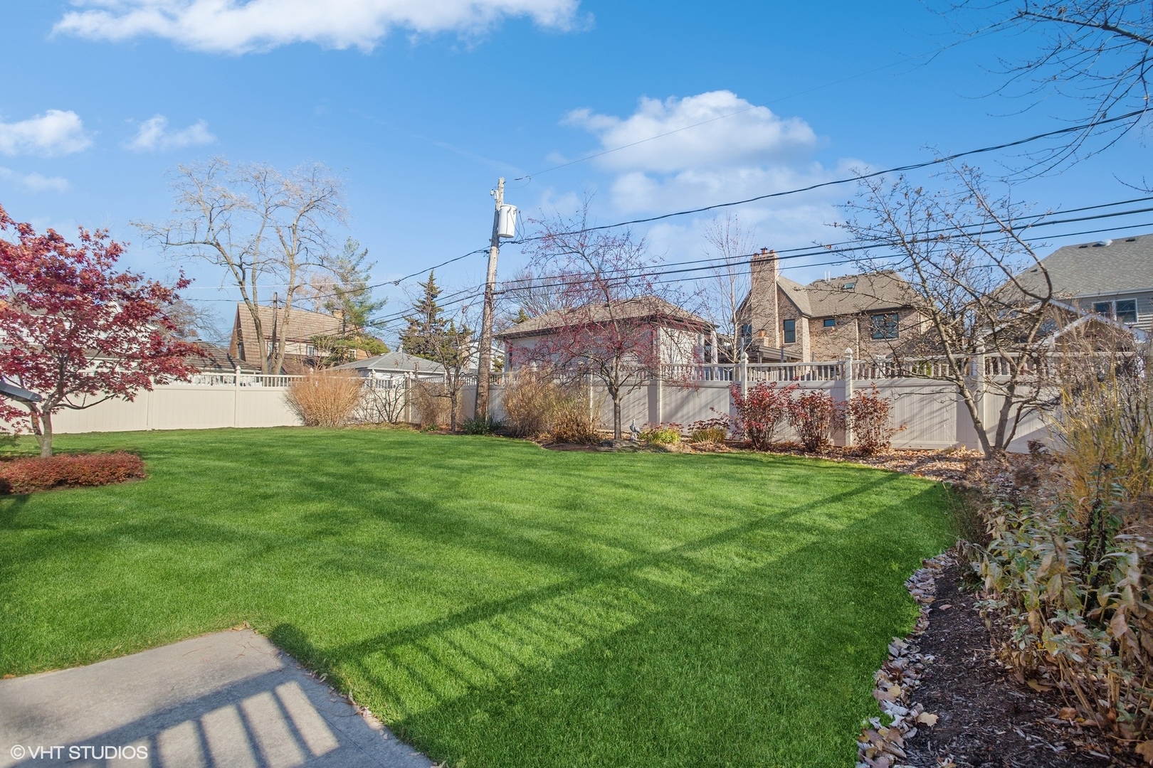 381 Argyle Avenue Elmhurst, IL 60126 - Photo 56 of 63 a view of a backyard with plants