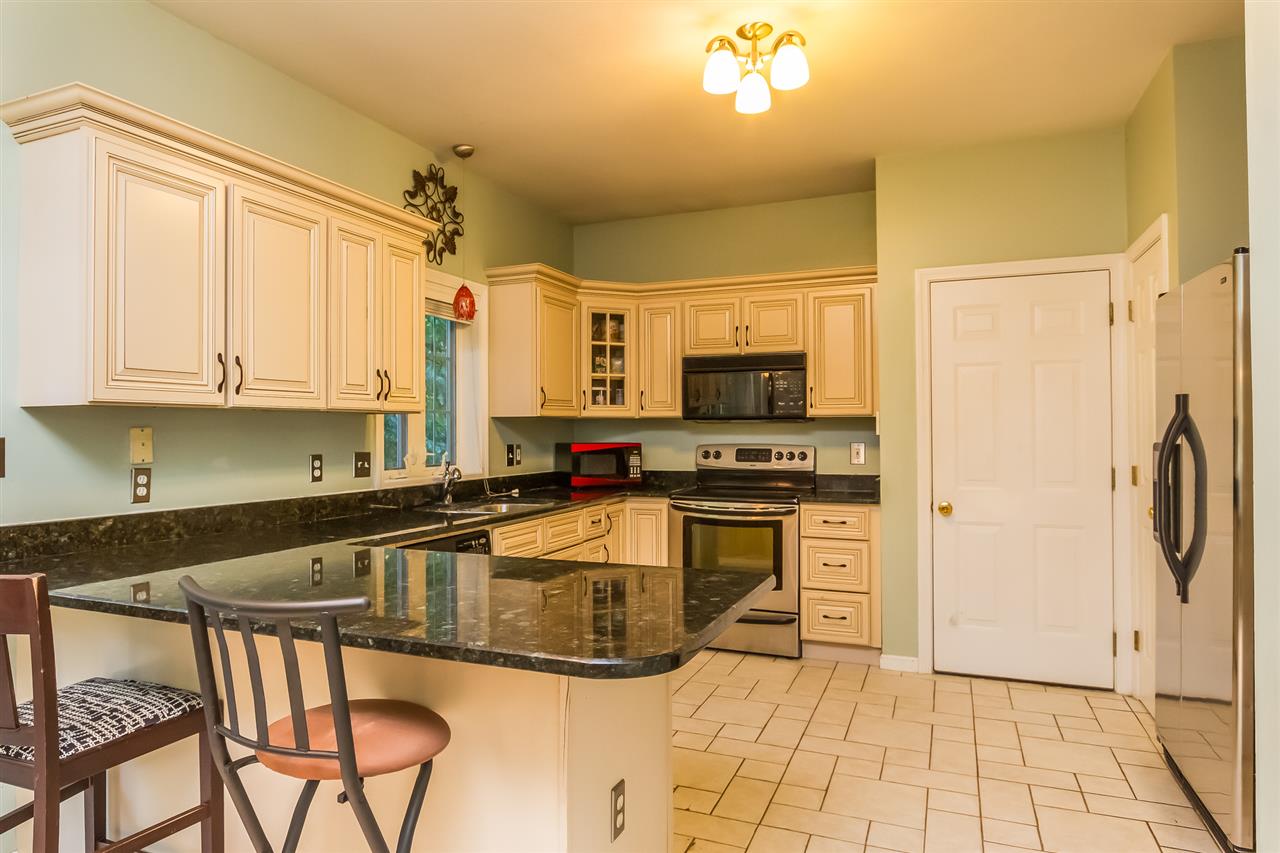 30 Fox Meadow Lane Merrimack, NH 03054 - Photo 19 of 40