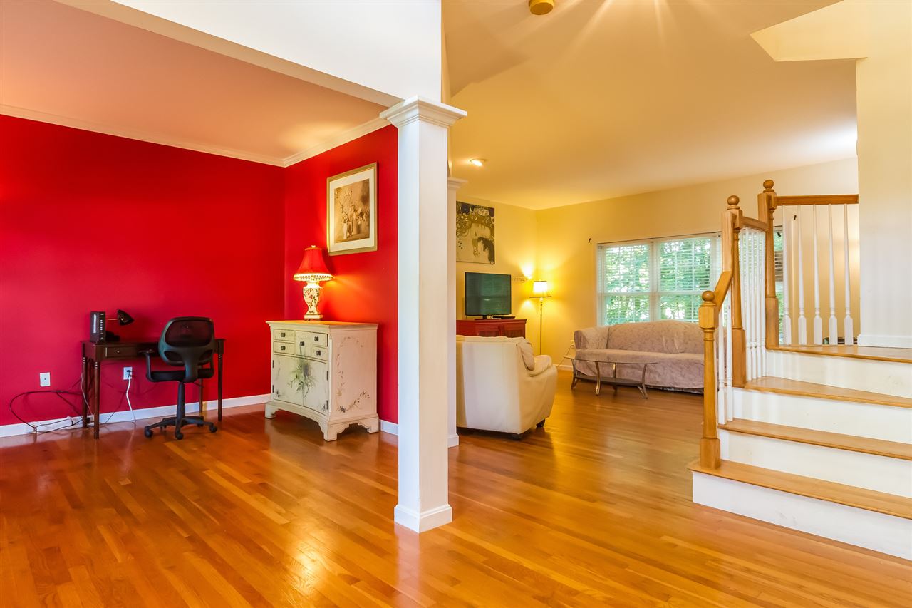 30 Fox Meadow Lane Merrimack, NH 03054 - Photo 4 of 40