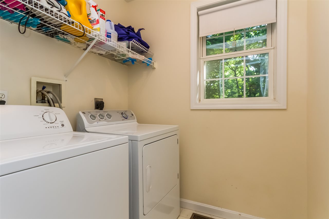 30 Fox Meadow Lane Merrimack, NH 03054 - Photo 34 of 40