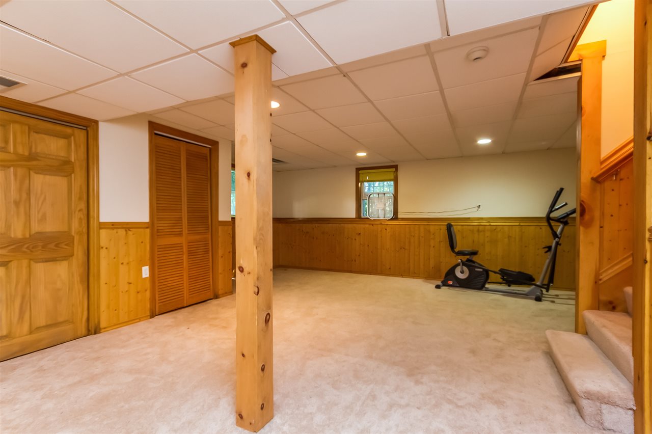 30 Fox Meadow Lane Merrimack, NH 03054 - Photo 35 of 40