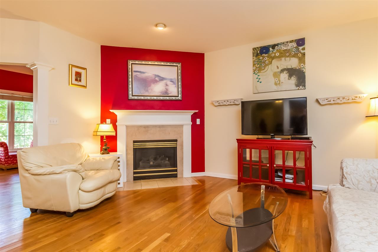 30 Fox Meadow Lane Merrimack, NH 03054 - Photo 8 of 40