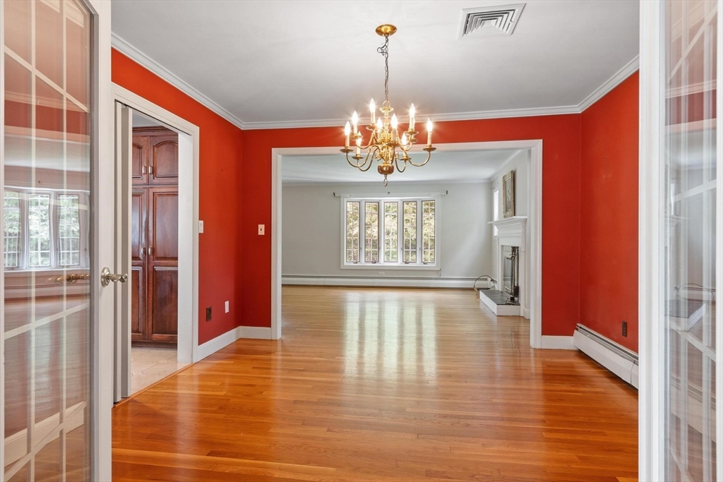 305 High St Extension Lancaster, MA 01523 - Photo 9 of 42 Gallery Image 9