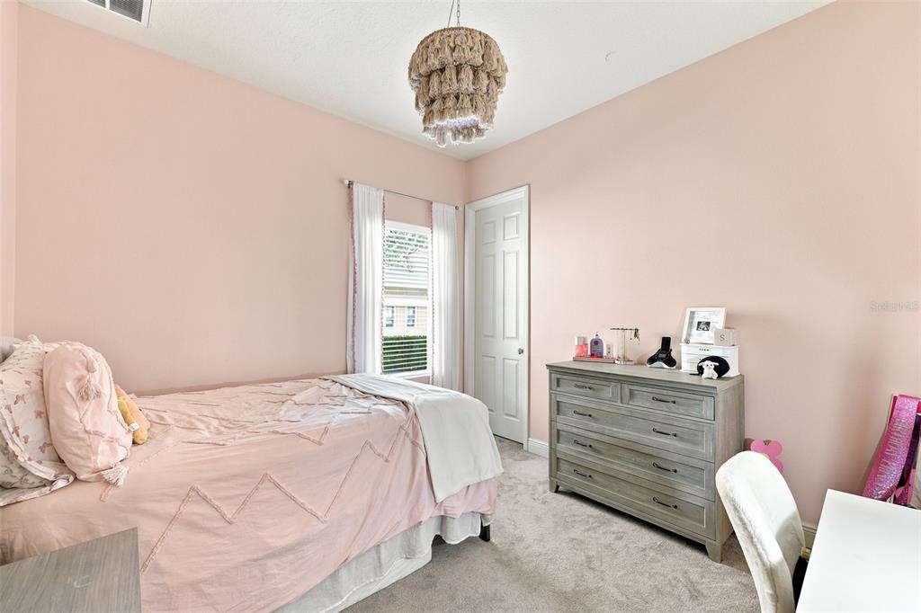 15512 Mossy Ridge Lane Lithia, FL 33547 - Photo 32 of 59