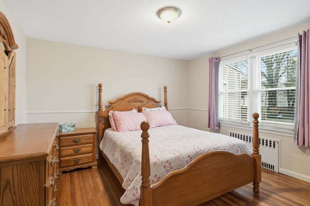 2163 Wilbraham Road Springfield, MA 01129 - Photo 20 of 24