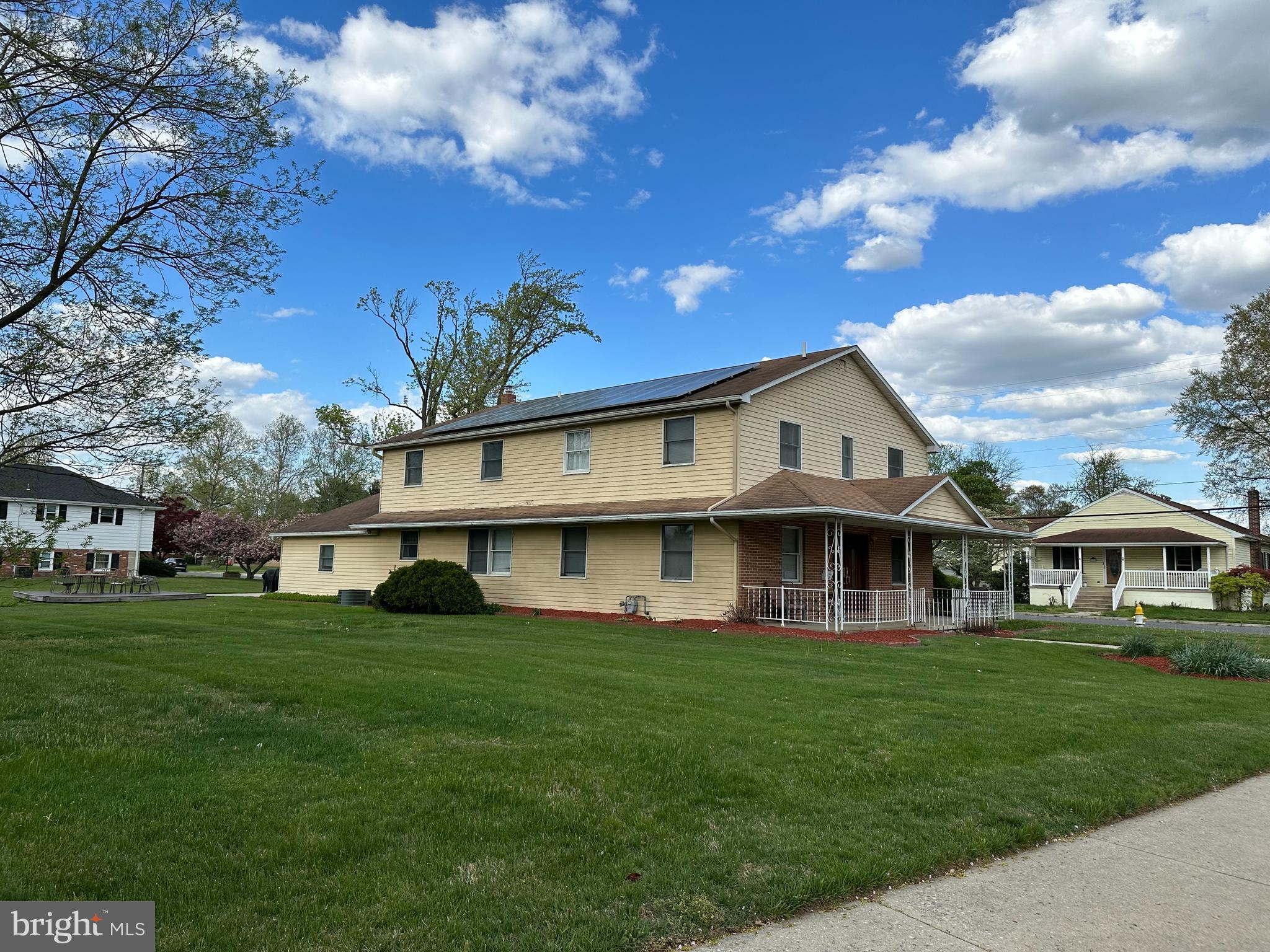 313 Memorial Avenue Gibbstown, NJ 08027 - Photo 1 of 28
