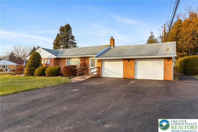 $329,900 | 3319 Birch Avenue, Allentown, PA 18103