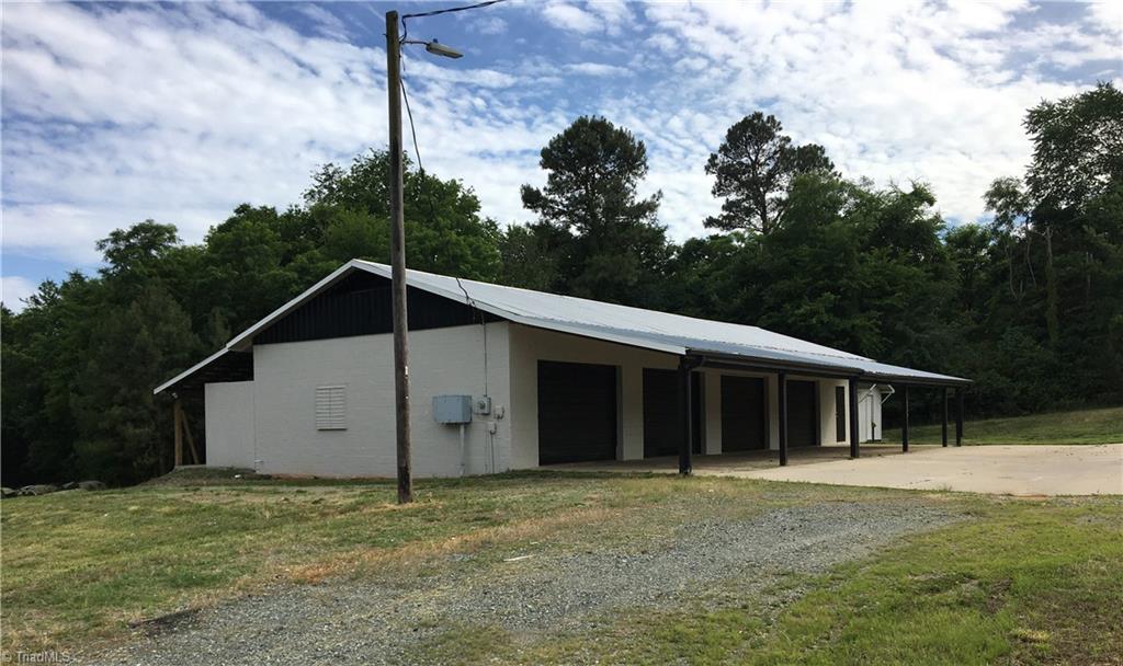 7139 Wright Road Thomasville, NC 27360 - Photo 4 of 17 Gallery Image 4