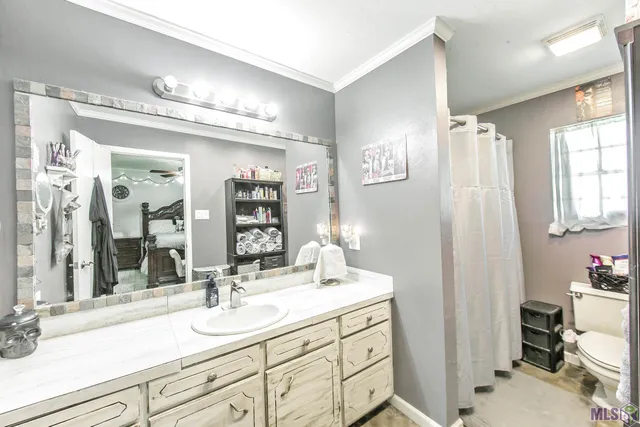 $255,500 | 219 Mary Beth Avenue, Houma, LA 70364