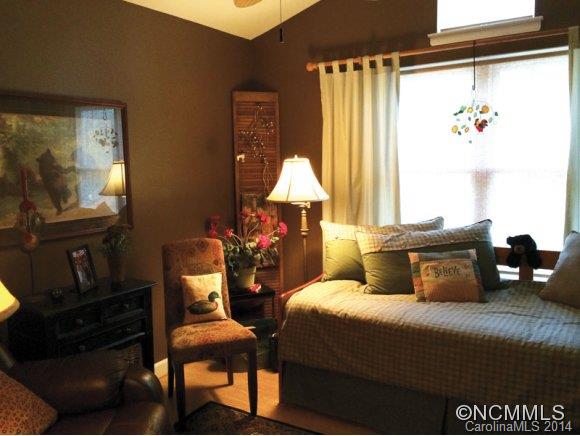 73 Ridgetop Circle Brevard, NC 28712 - Photo 14 of 20 Gallery Image 14