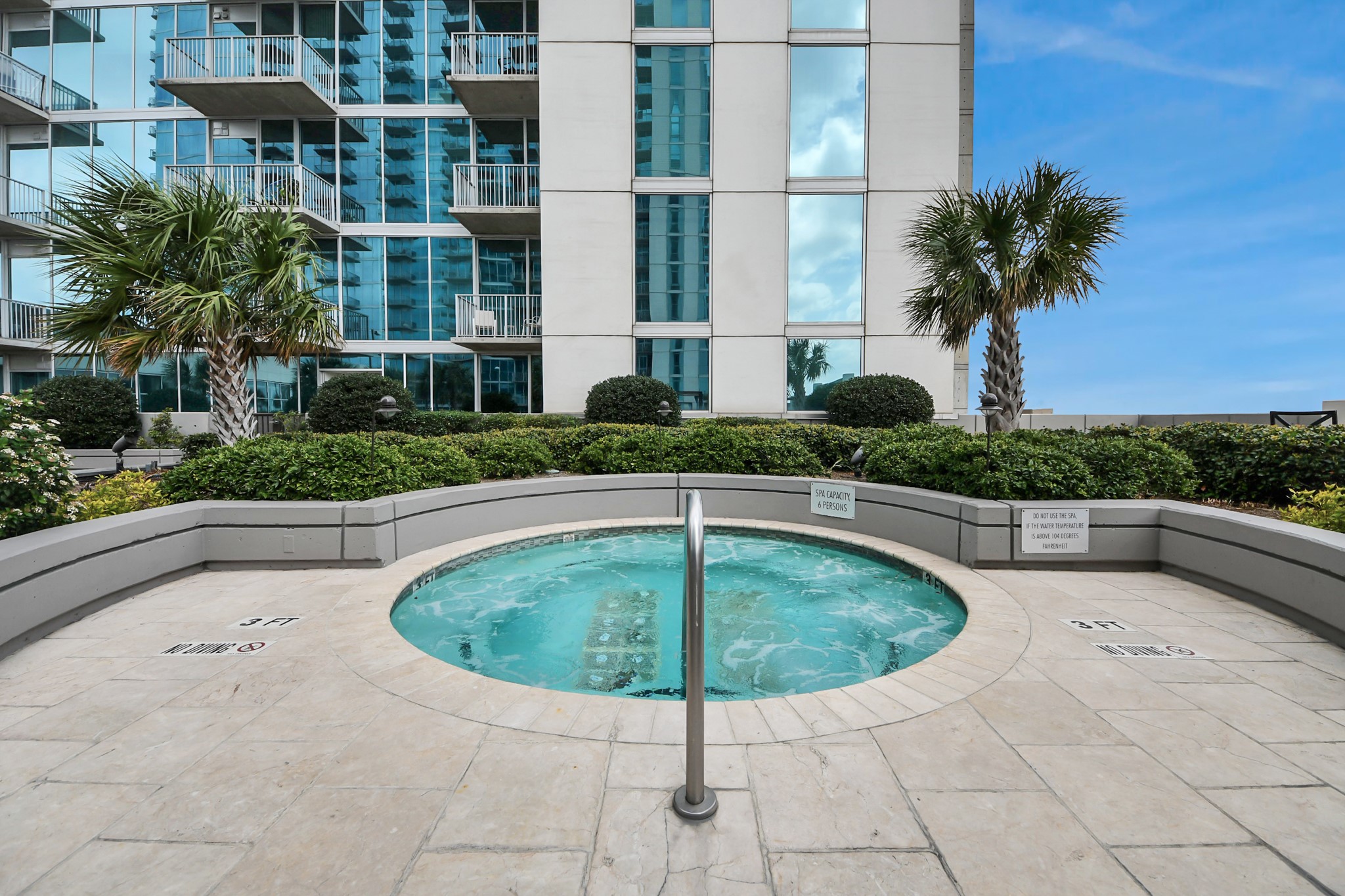 5925 Almeda Road, Unit 11616 Houston, TX 77004 - Photo 32 of 39 a view of outdoor space yard swimming pool and patio