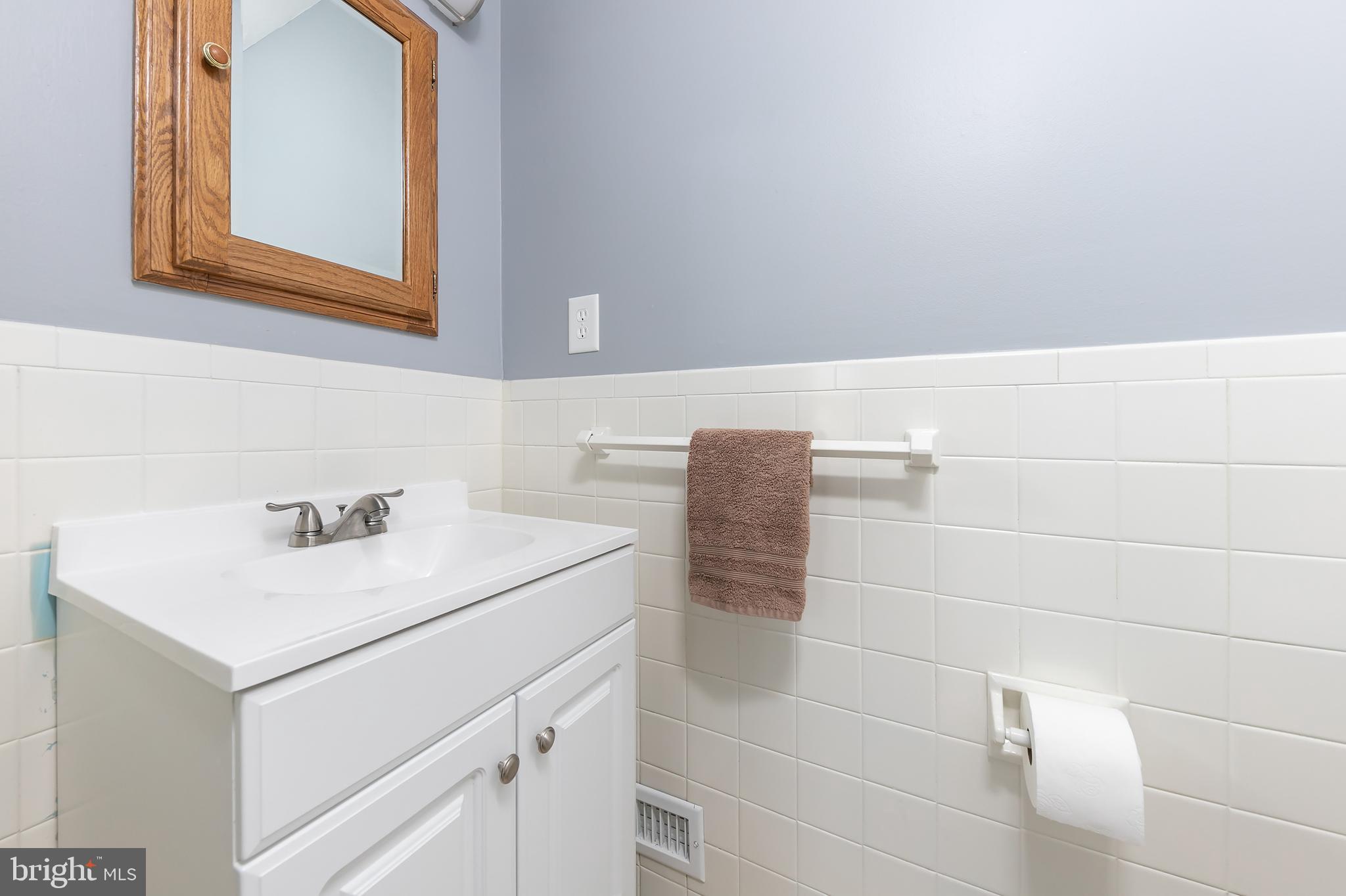 81 Winding Way Road Stratford, NJ 08084 - Photo 8 of 21