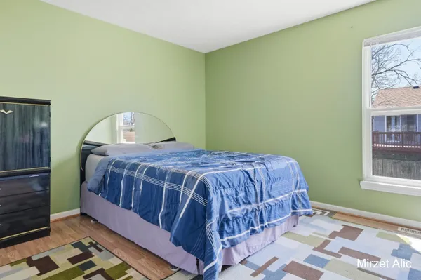 $315,000 | 300 Regent Street Southeast, Grand Rapids, MI 49548